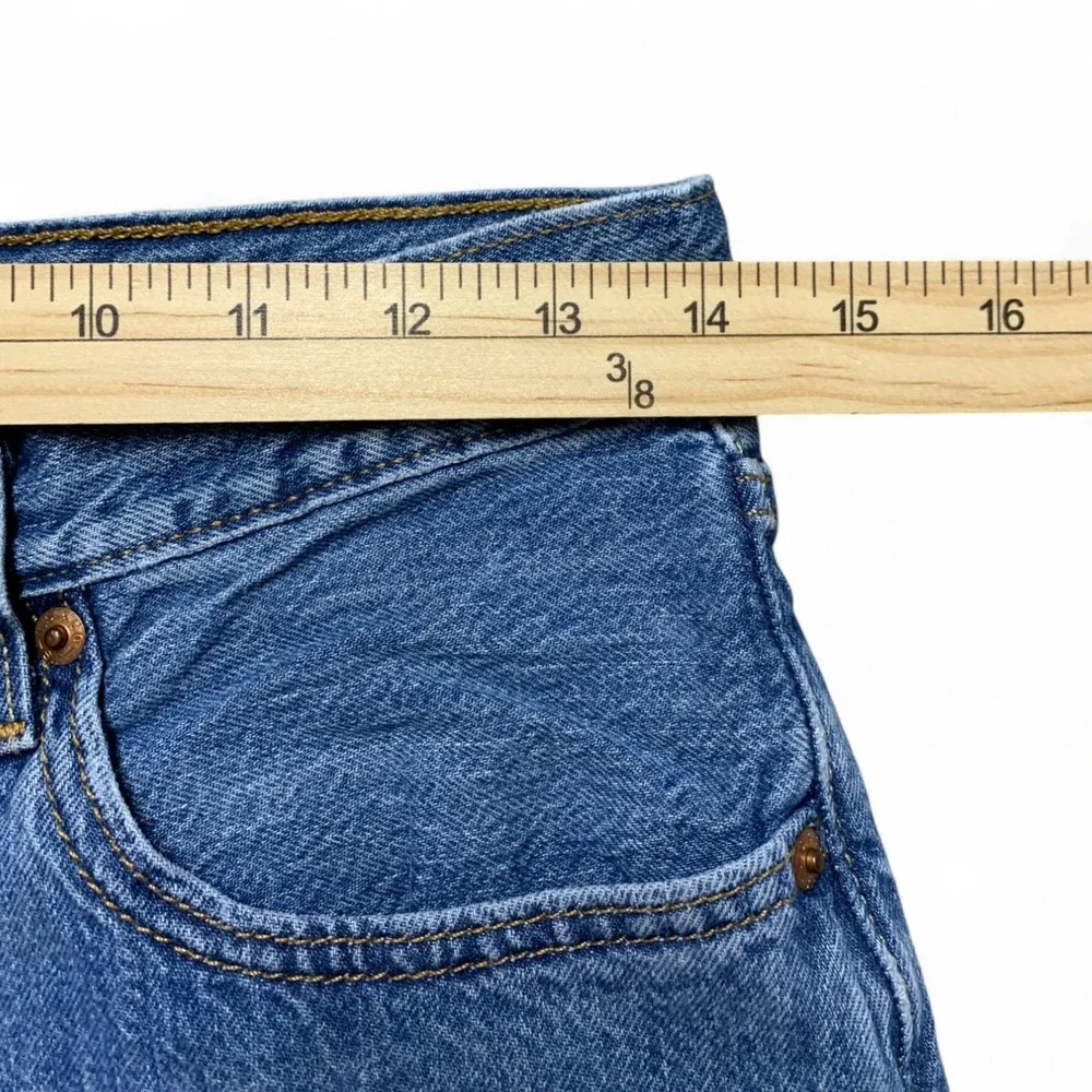Levi's 501 90s Straight Leg Jeans Mens 27x30 Light Wash Distressed Button‎ Fly
